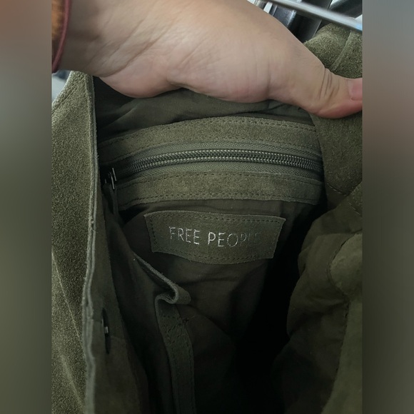 NWT FREE PEOPLE Bobbi Slouch Suede Tote | Khaki MSRP $98 - Picture 10 of 11